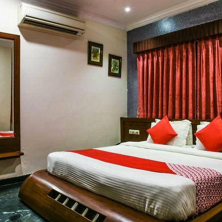 Oyo 1681 Hotel Devansh Udaipur Exterior photo