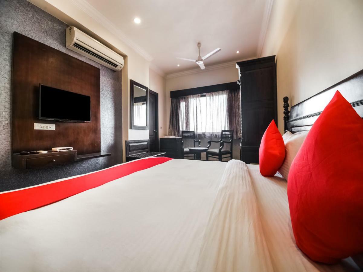 Oyo 1681 Hotel Devansh Udaipur Exterior photo