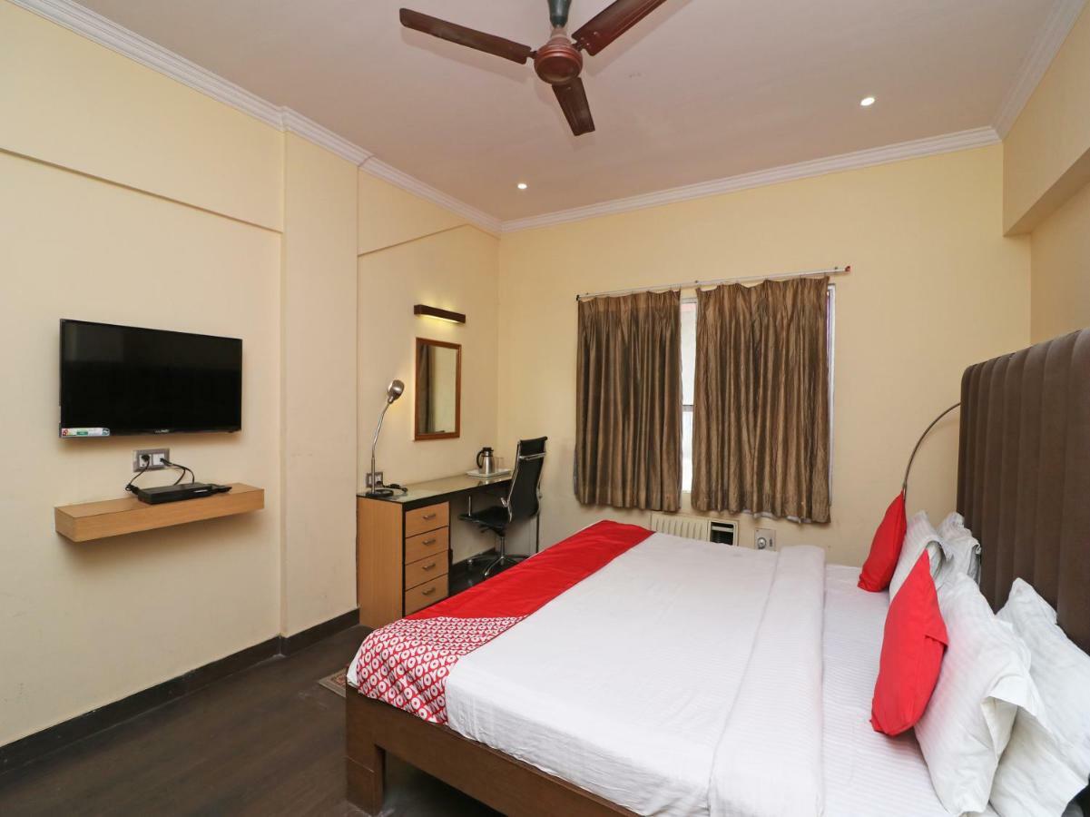 Oyo 1681 Hotel Devansh Udaipur Exterior photo