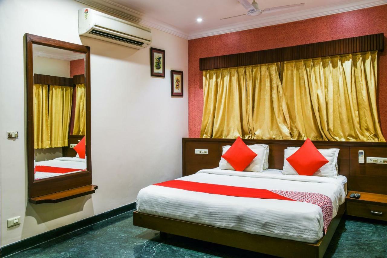 Oyo 1681 Hotel Devansh Udaipur Exterior photo