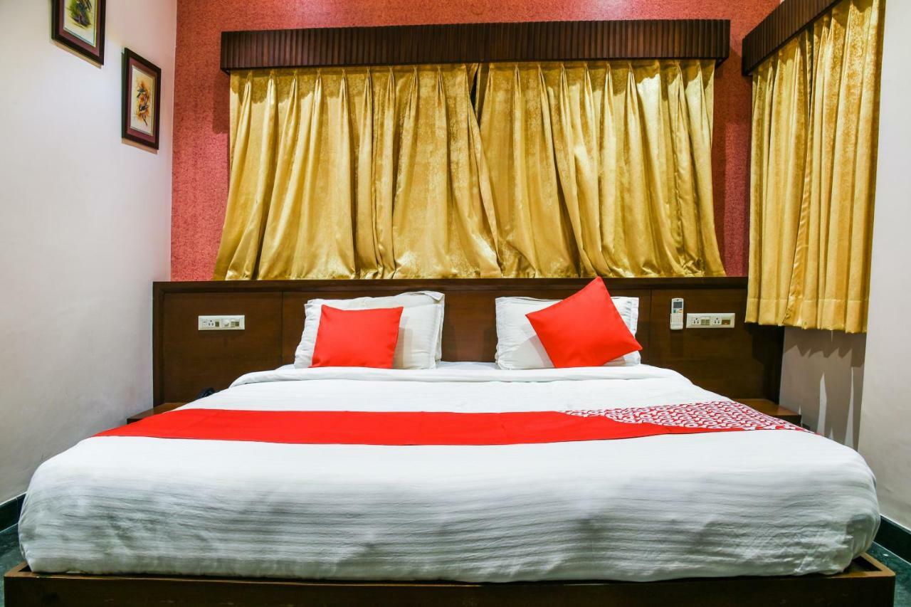 Oyo 1681 Hotel Devansh Udaipur Exterior photo