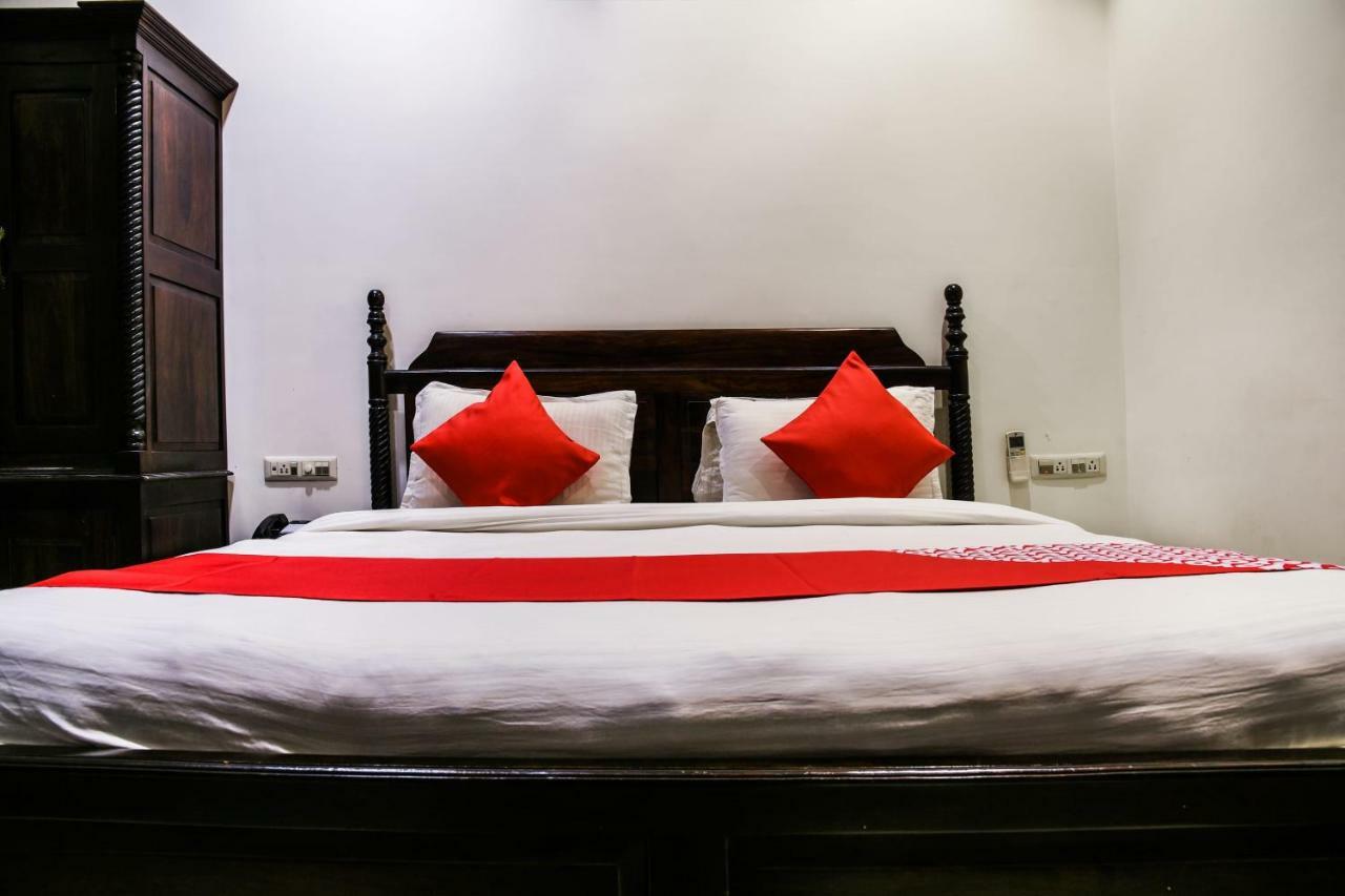 Oyo 1681 Hotel Devansh Udaipur Exterior photo